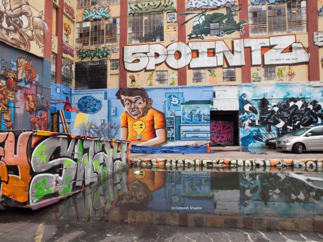 5 Pointz courtyard